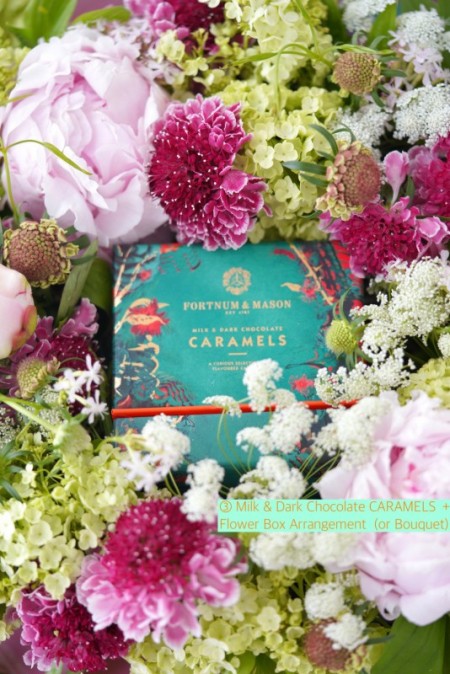 お花とチョコレートのギフトセット　フォートナム&メイソン　キャラメル味　CARAMELS
